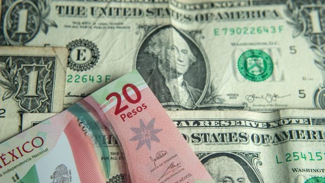 ¿El peso se debilitará más allá de 20.00 por dólar en 2026?